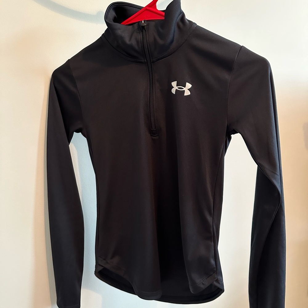 Used Long sleeve. It was worn once. Great condition.